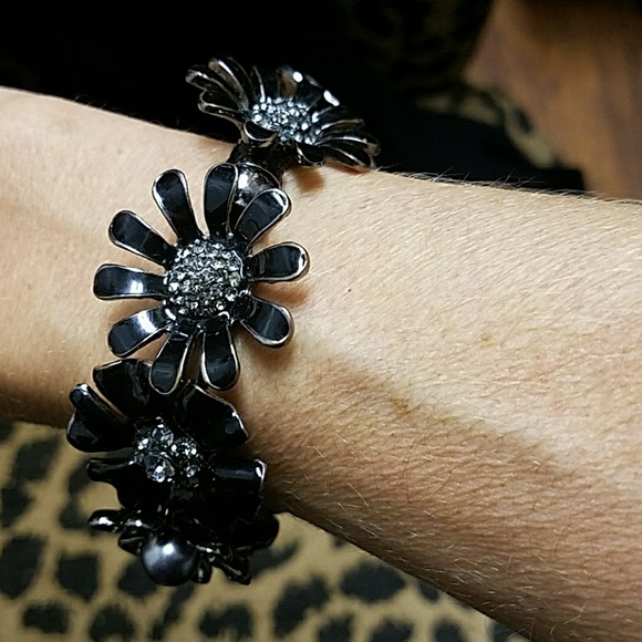 Jewelry - Bracelet